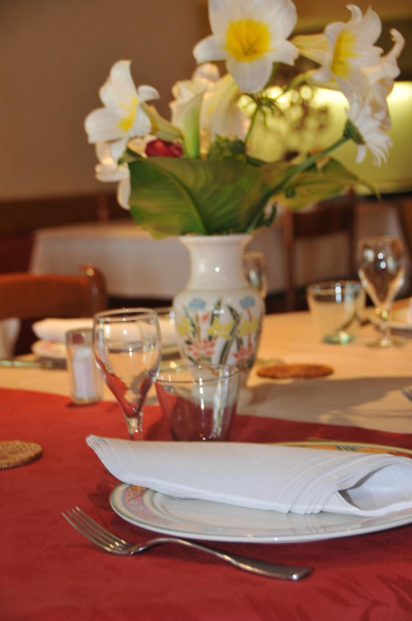 Logis Hotel L'Ange Couronne ベルリーヴ・シュル・ソーヌ エクステリア 写真